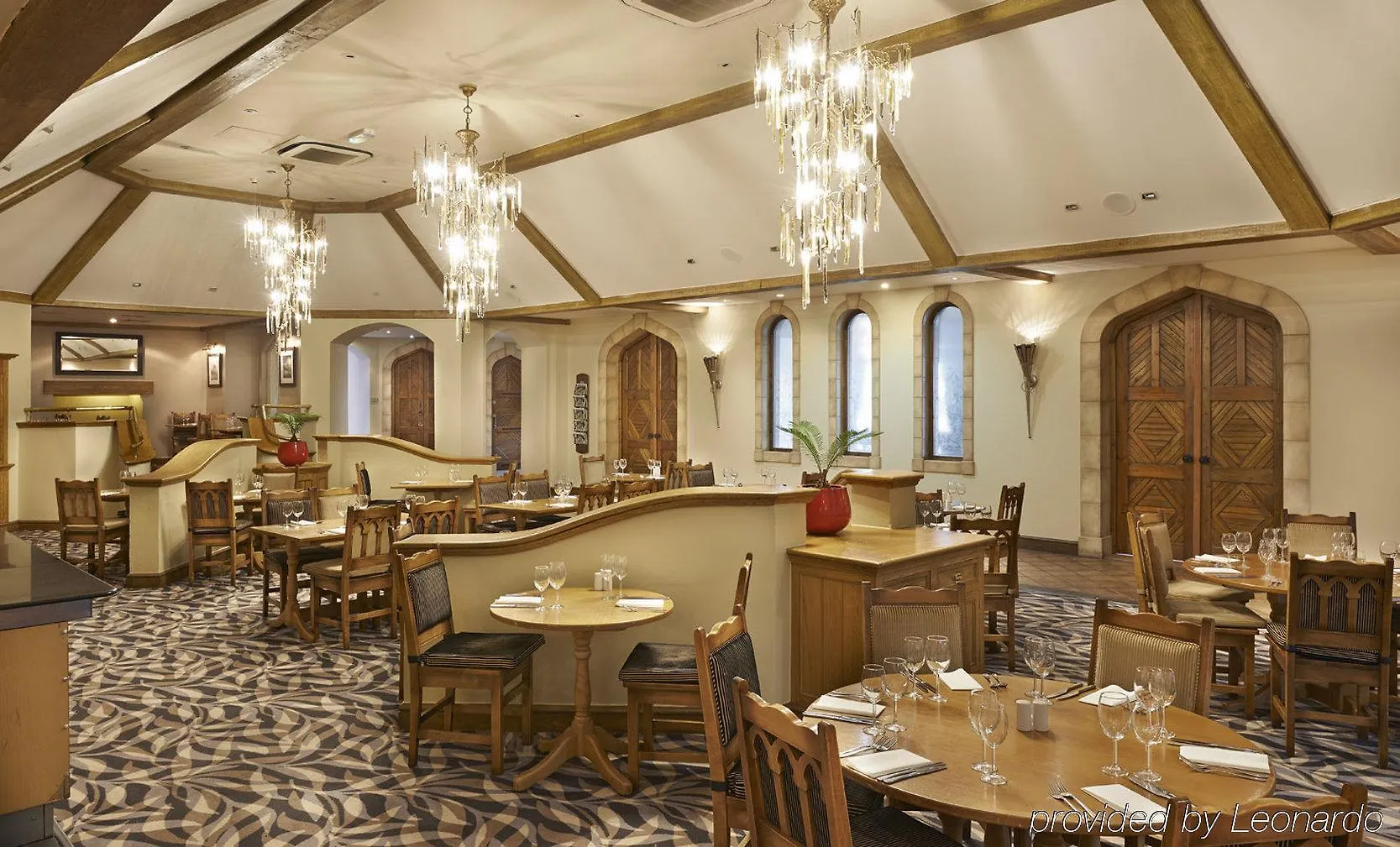 Hotel Jurys Inn East Midlands Airport  Castle Donington