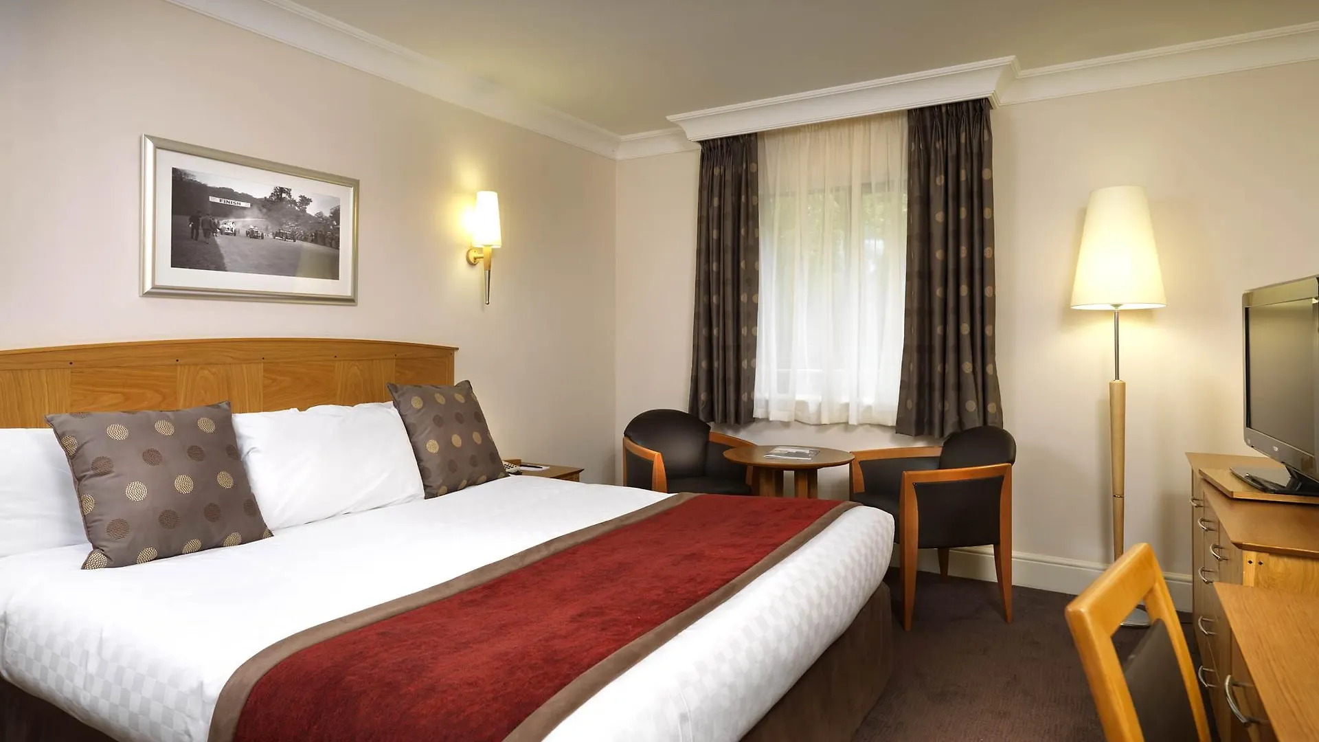 Jurys Inn East Midlands Airport  Castle Donington