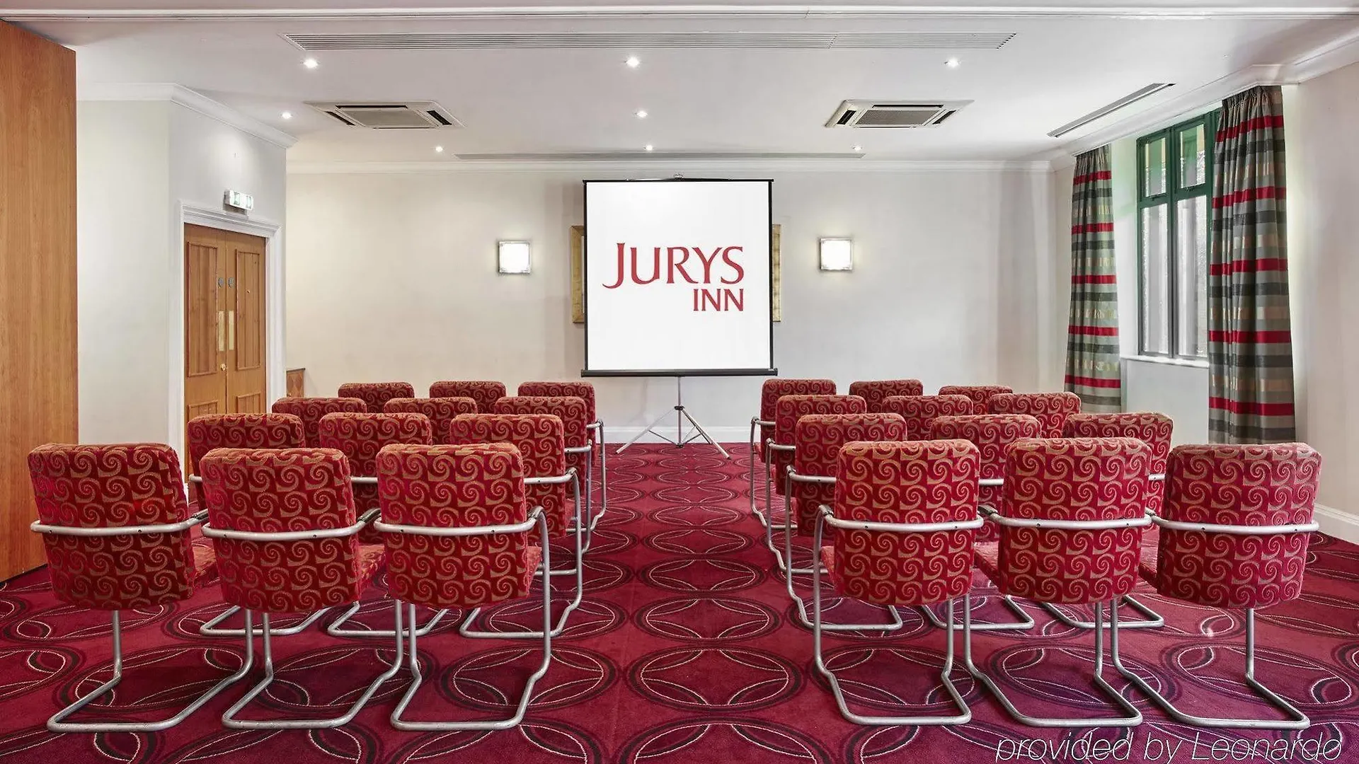 Jurys Inn East Midlands Airport  Castle Donington Hotel
